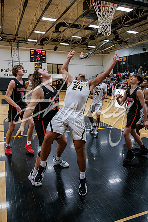 2022.02.08 FHS Basketball Vs. Marshall04162