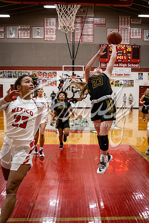 2021.02.02 FHS Basketball Vs. Mexico02550