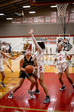 2021.02.02 FHS Basketball Vs. Mexico03502