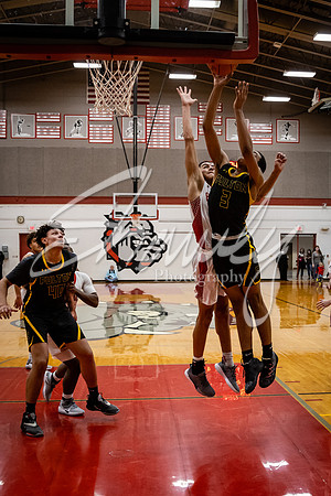 2021.02.02 FHS Basketball Vs. Mexico04514
