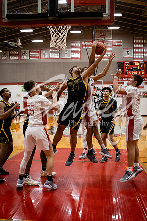 2021.02.02 FHS Basketball Vs. Mexico04705