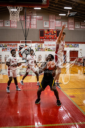 2021.02.02 FHS Basketball Vs. Mexico05135