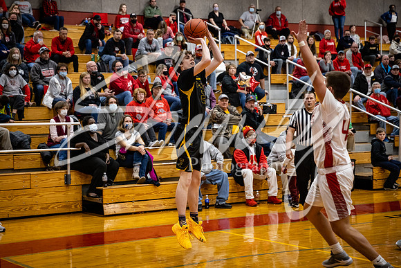2021.02.02 FHS Basketball Vs. Mexico05659