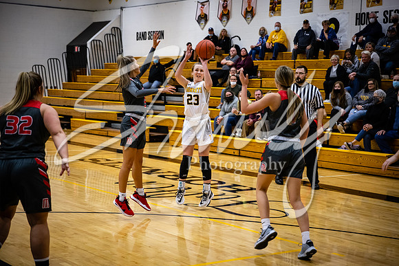 2021.02.22 FHS Girls Basketball Vs. Mexico01560