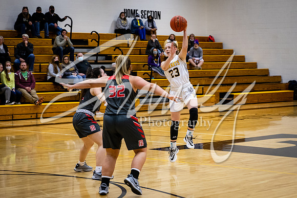 2021.02.22 FHS Girls Basketball Vs. Mexico01978