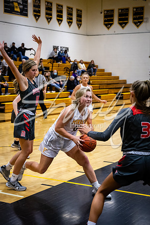 2021.02.22 FHS Girls Basketball Vs. Mexico02128