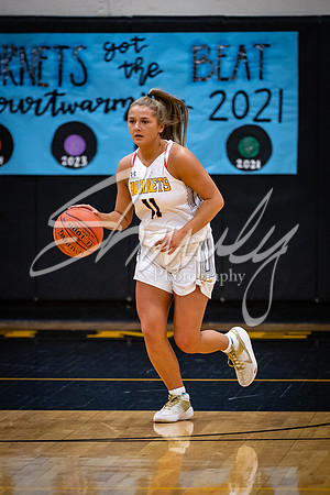 2021.02.22 FHS Girls Basketball Vs. Mexico03016