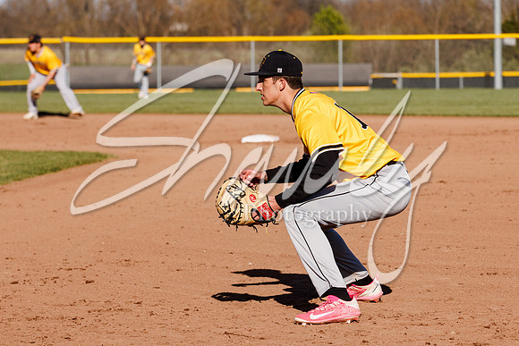 2022.04.14 FHS Baseball Vs. Kirksville0743