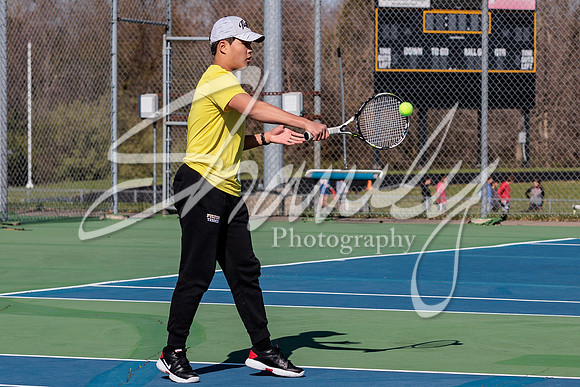 2022.04.18 FHS Boys Tennis Vs. Moberly0079