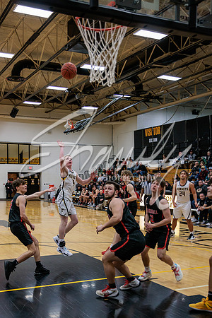 2022.02.08 FHS Basketball Vs. Marshall04433