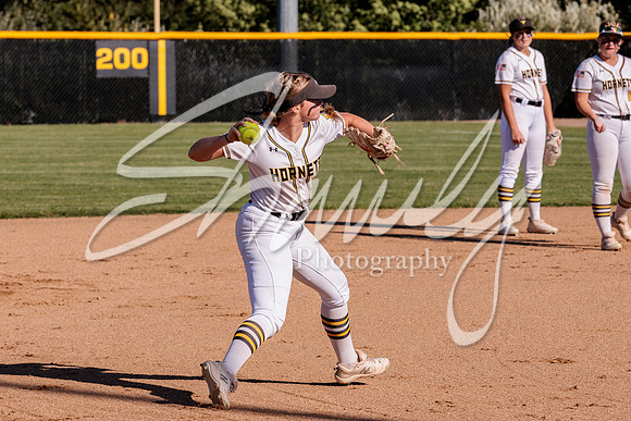 2022.09.12 FHS Softball Vs. Blair Oaks2199