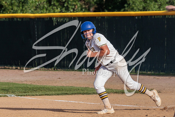 2022.09.01 FHS Softball Vs. Marshall2254