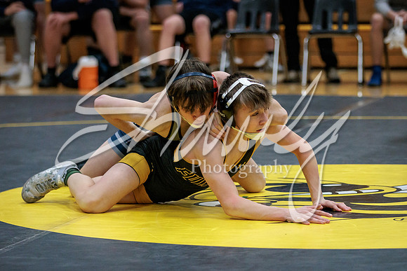 2022.01.25 FHS Wrestling Quad05127