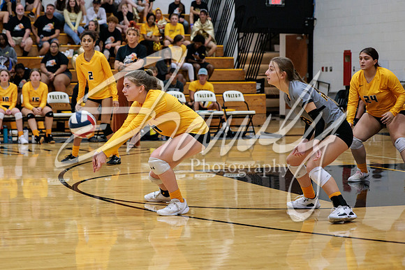 2022.09.19 FHS Volleyball Vs. Mexico2729