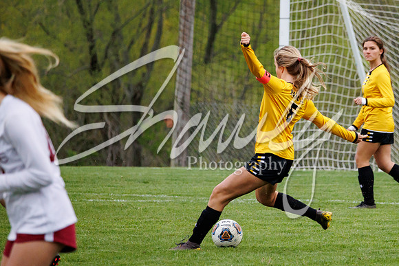 2022.05.03 FHS Girls Soccer Vs. Osage0146