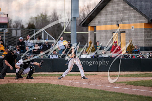 2022.04.05 FHS Baseball Vs. Marshall2800