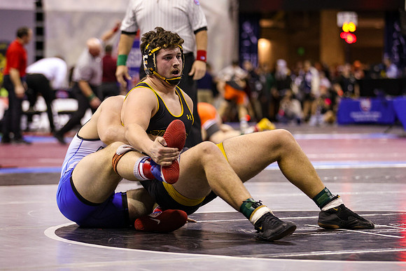 2022.02.19 MSHSAA State Wrestling 220lb Championship0356