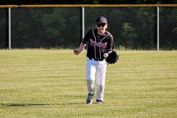 2022.05.16 Pirates Vs. Show0276