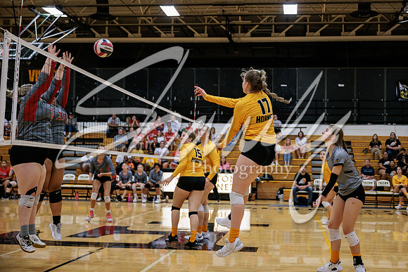 2022.09.19 FHS Volleyball Vs. Mexico3599