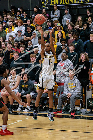 2022.02.08 FHS Basketball Vs. Marshall04516