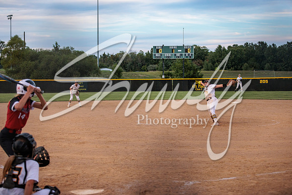 2022.09.01 FHS Softball Vs. Marshall2509