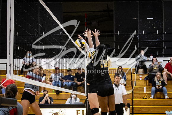 2020.09.22 FHS Volleyball Vs. Mexico_02711