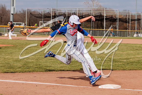 2022.04.12 FHS Baseball Vs. Moberly0856