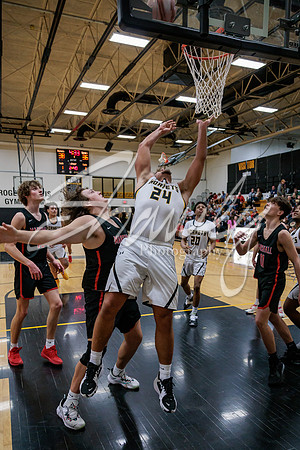 2022.02.08 FHS Basketball Vs. Marshall04161