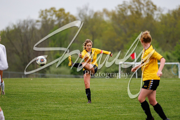 2022.05.03 FHS Girls Soccer Vs. Osage1177