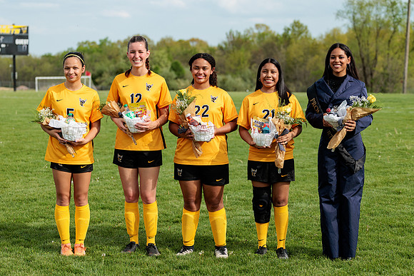 2025.04.24 FHS Girls Soccer Vs. Smithton-11