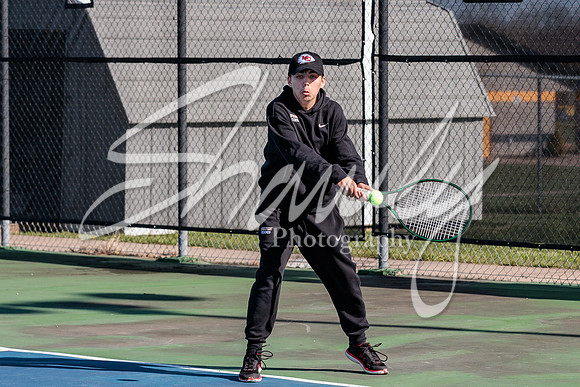 2022.04.18 FHS Boys Tennis Vs. Moberly0400