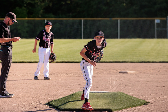 2022.05.16 Pirates Vs. Show2086