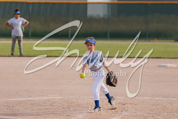 2022.06.15 Fulton Parks & Rec Softball1158