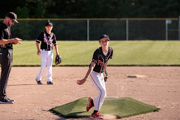 2022.05.16 Pirates Vs. Show2088