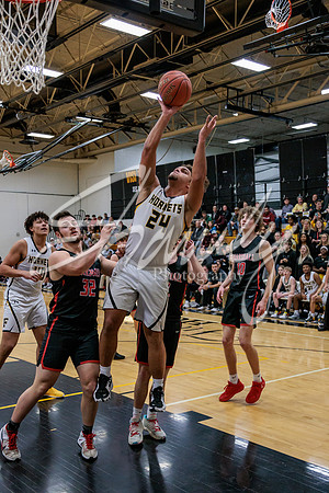 2022.02.08 FHS Basketball Vs. Marshall04579