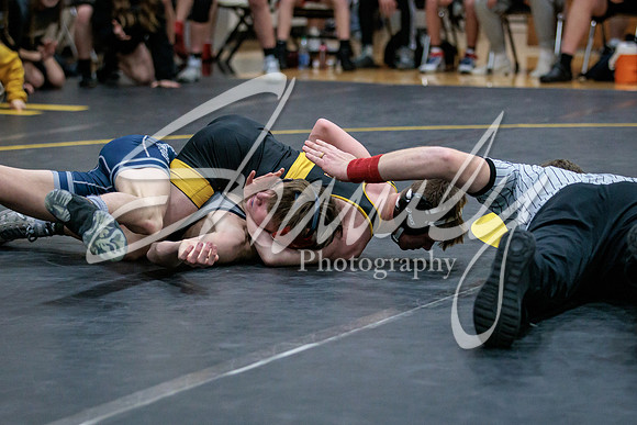 2022.01.25 FHS Wrestling Quad05264