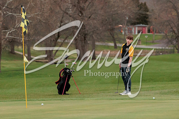 2022.04.19 FHS Boys Golf0734
