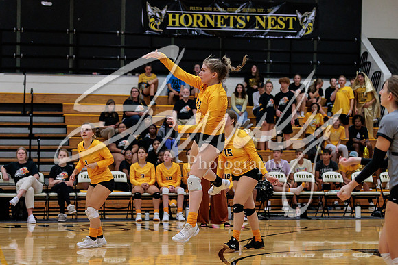 2022.09.19 FHS Volleyball Vs. Mexico0915
