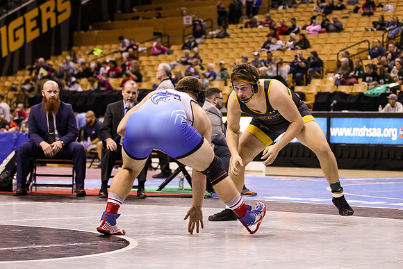 2022.02.19 MSHSAA State Wrestling 220lb Championship0094