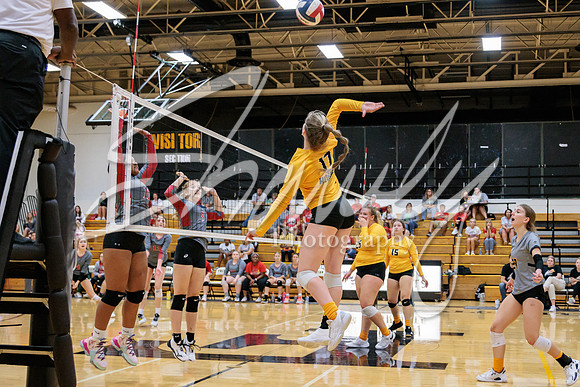 2022.09.19 FHS Volleyball Vs. Mexico4037