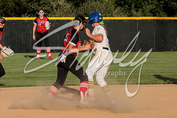 2022.09.01 FHS Softball Vs. Marshall1283
