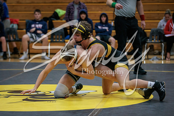 2022.01.25 FHS Wrestling Quad03827