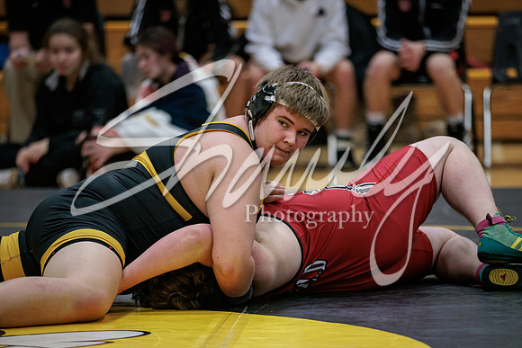 2022.01.25 FHS Wrestling Quad03189