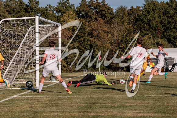 2022.09.27 FHS Soccer Vs. Moberly1041