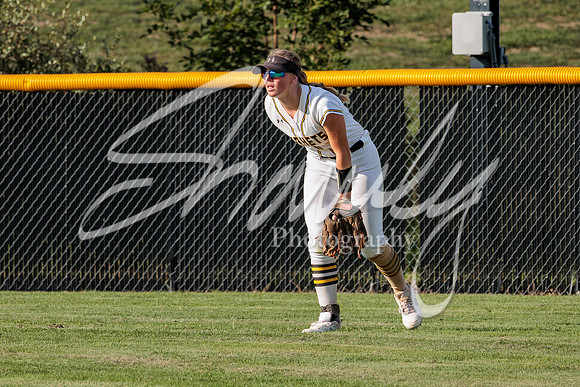 2022.09.01 FHS Softball Vs. Marshall0387