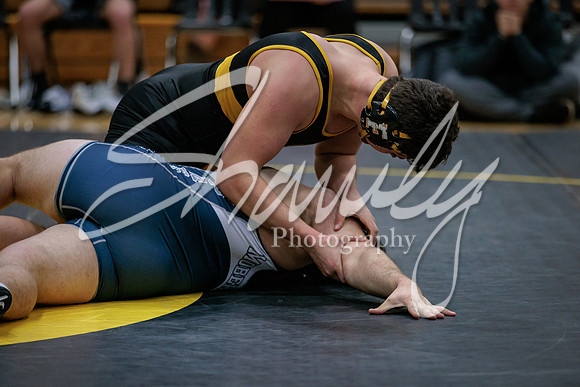2022.01.25 FHS Wrestling Quad04728