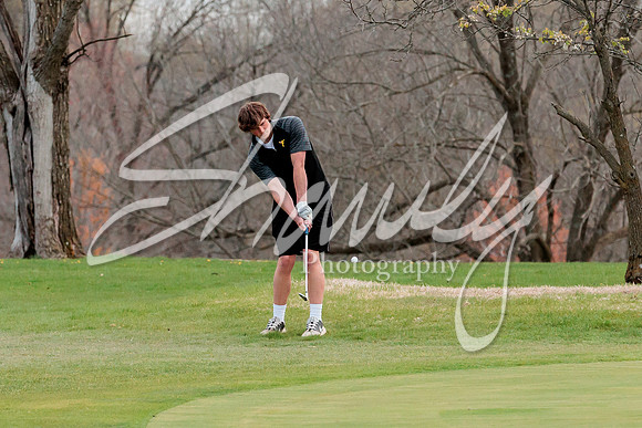 2022.04.19 FHS Boys Golf0246