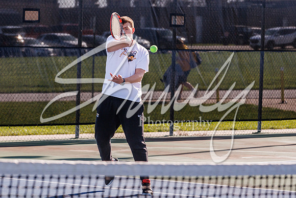 2022.04.14 FHS Boys Tennis Vs. Marshall0751