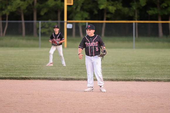 2022.05.16 Pirates Vs. Show4378