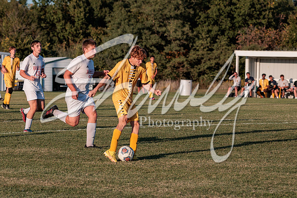 2022.09.27 FHS Soccer Vs. Moberly2099